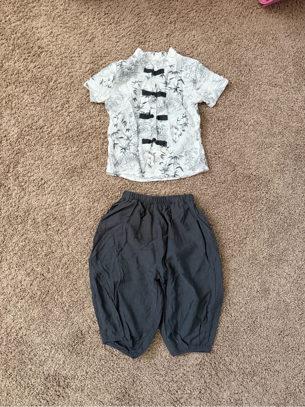 White Bamboo Print Mandarin Top with Black Harem Pants